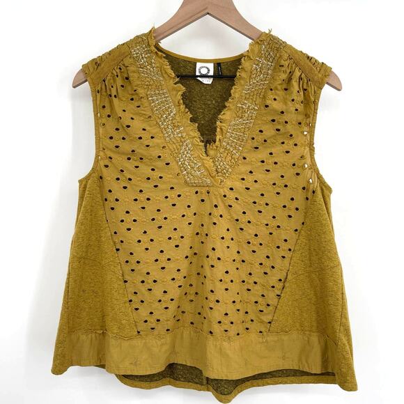 Anthropologie Akemi + Kin Cadiz Top Size XS Gold Yellow Embroidered Eyelet Boho - Picture 5 of 16